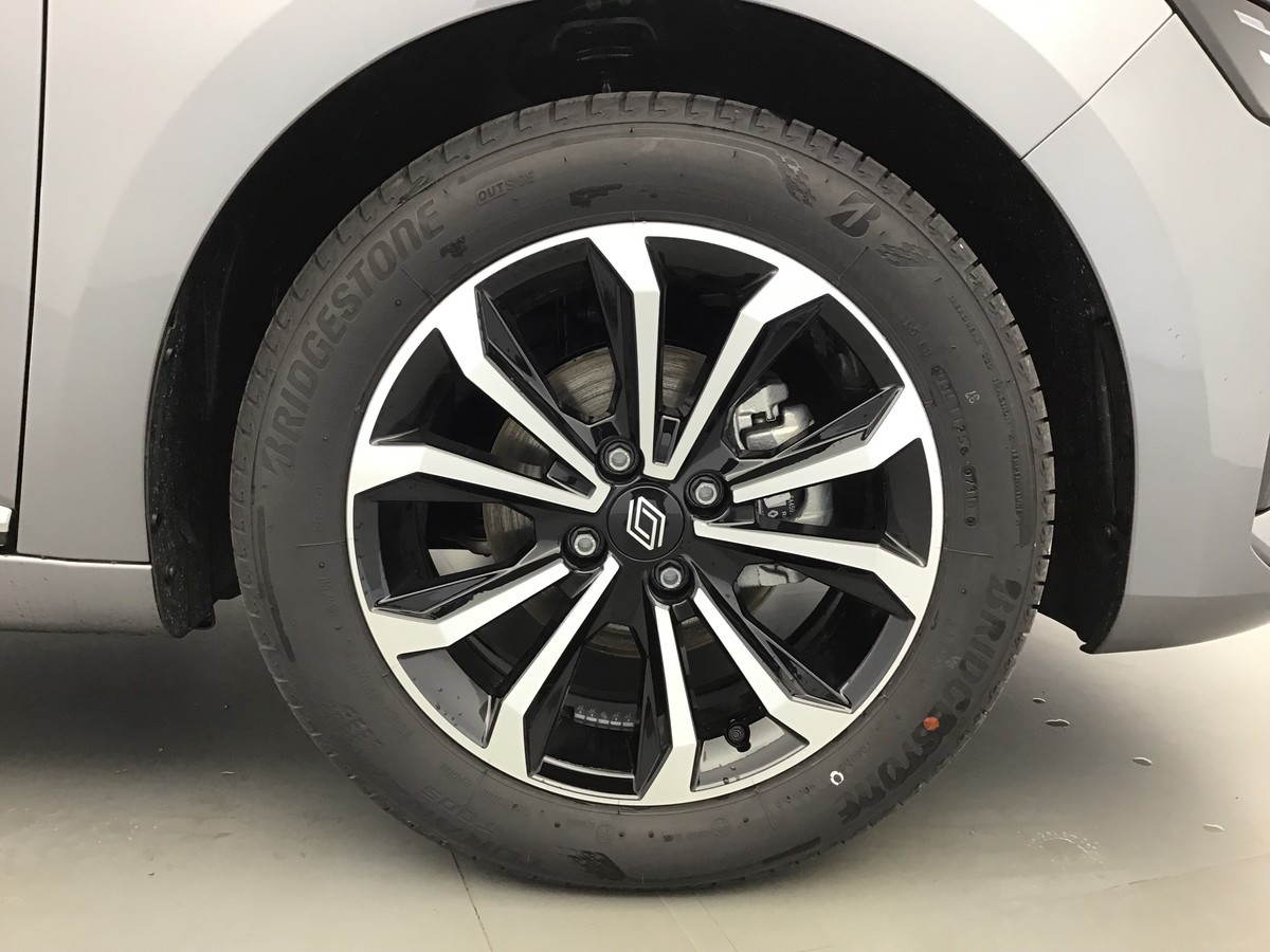 RENAULT CLIO TECHNO 1.0 Tce 90ch Bvm6 Techno