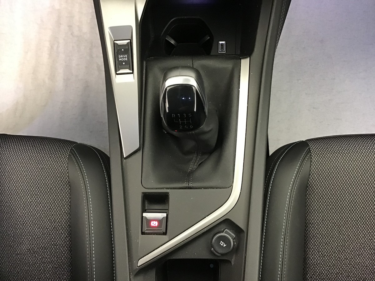 PEUGEOT 308 SW ALLURE 1.2 T 130ch Bvm6 Allure