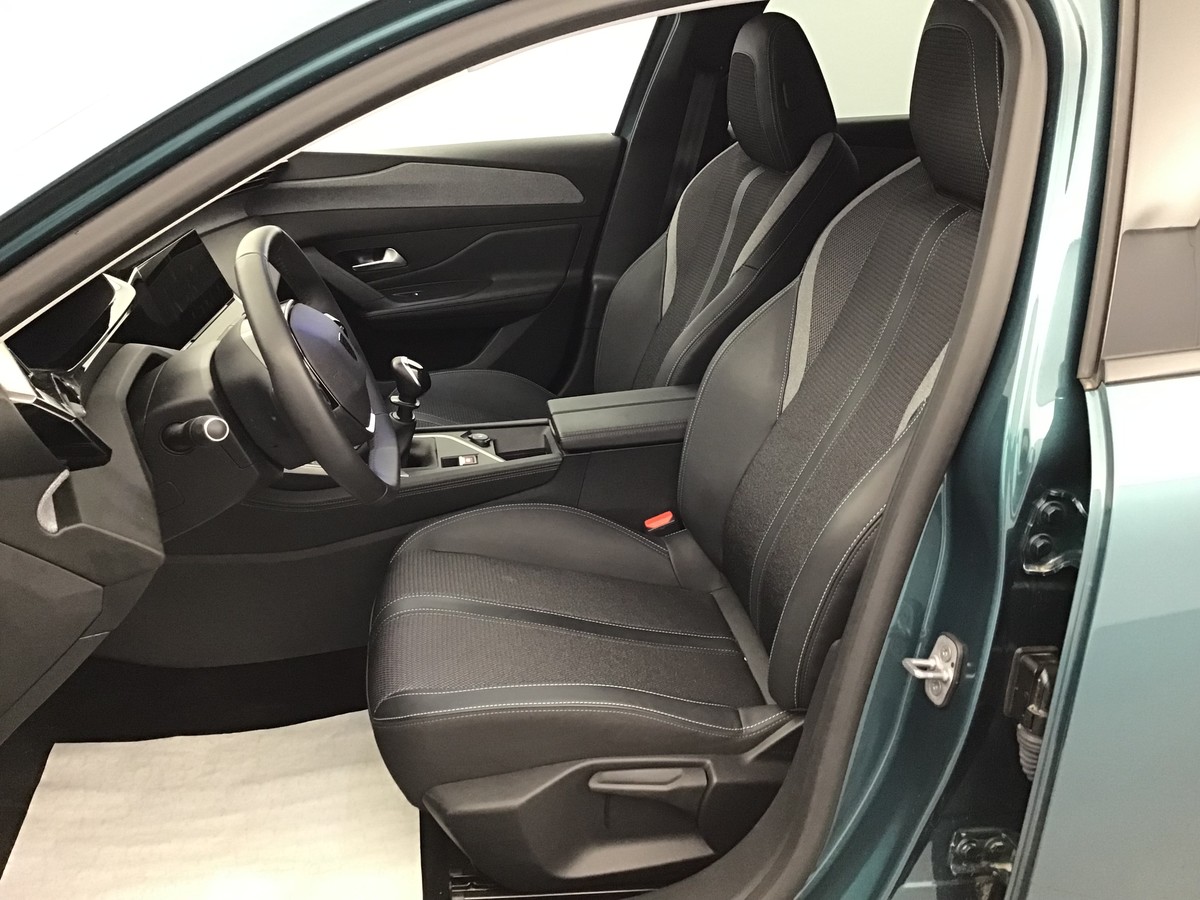 PEUGEOT 308 SW ALLURE 1.2 T 130ch Bvm6 Allure