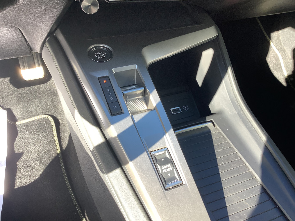PEUGEOT 308 SW BlueHDi 130ch S&S EAT8 GT