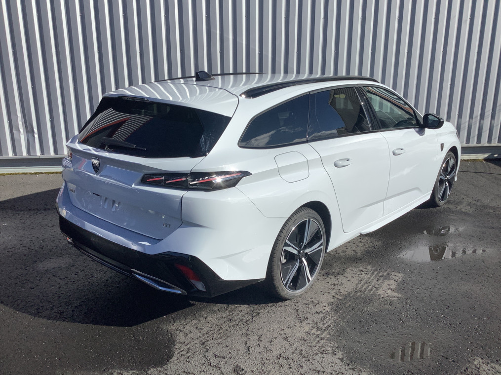 PEUGEOT 308 SW BlueHDi 130ch S&S EAT8 GT