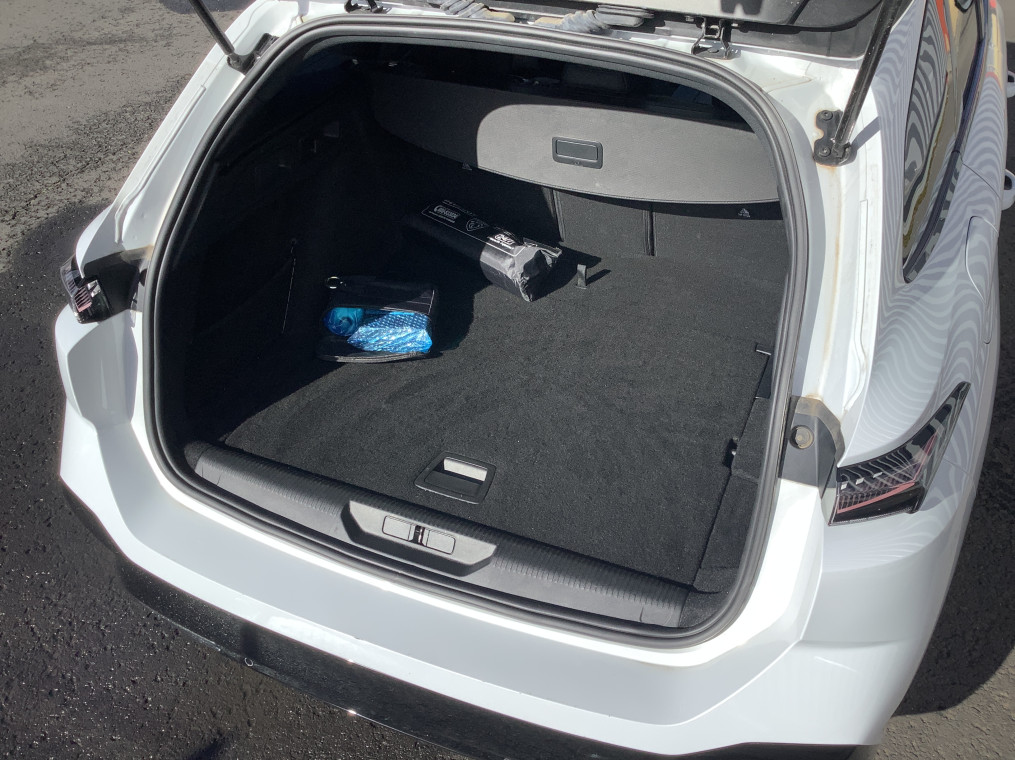 PEUGEOT 308 SW BlueHDi 130ch S&S EAT8 GT