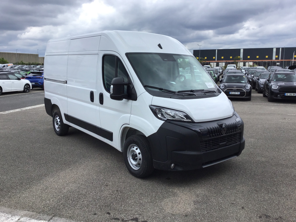 PEUGEOT BOXER TOLE 3.3 T L2H2 BLUEHDI 140 S&S BVM6 + Pack Visibilité