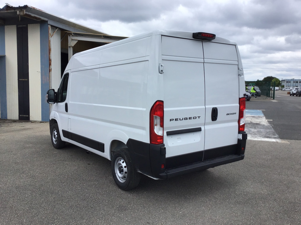 PEUGEOT BOXER TOLE 3.3 T L2H2 BLUEHDI 140 S&S BVM6 + Pack Visibilité
