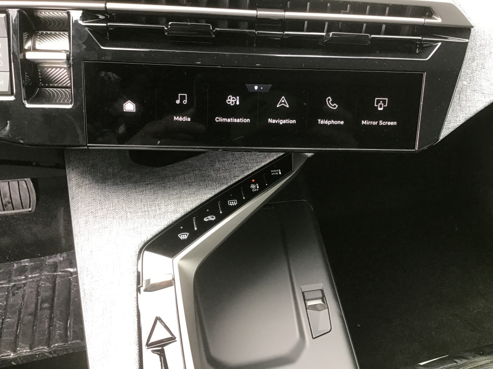 PEUGEOT 3008 Hybrid 136 e-DCS6 Allure