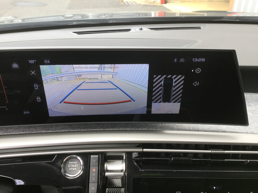 PEUGEOT 3008 Hybrid 136 e-DCS6 Allure