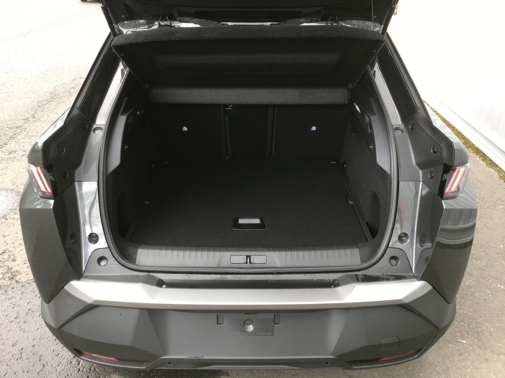 PEUGEOT 3008 Hybrid 136 e-DCS6 Allure