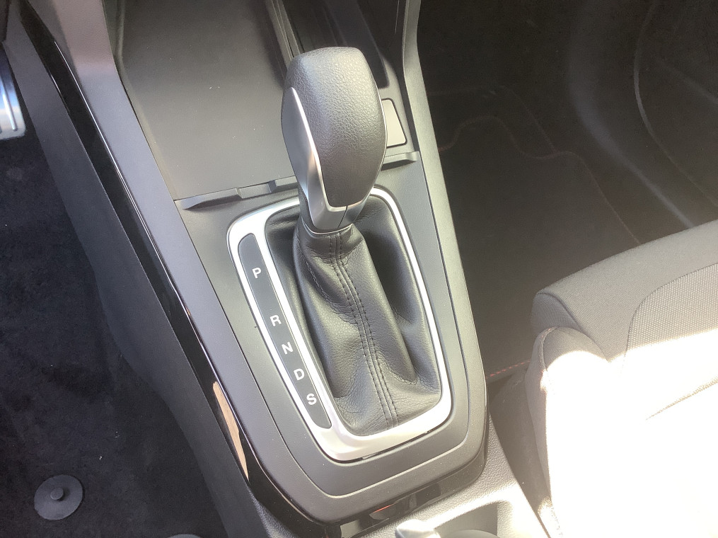 FORD PUMA 1.0 EcoBoost 125 ch mHEV S&S Powershift ST-Line