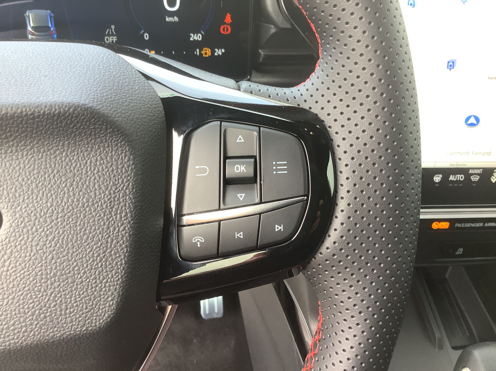 FORD PUMA 1.0 EcoBoost 125 ch mHEV S&S Powershift ST-Line