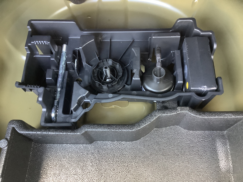 PEUGEOT 2008 Hybrid 145 e-DCS6 Allure