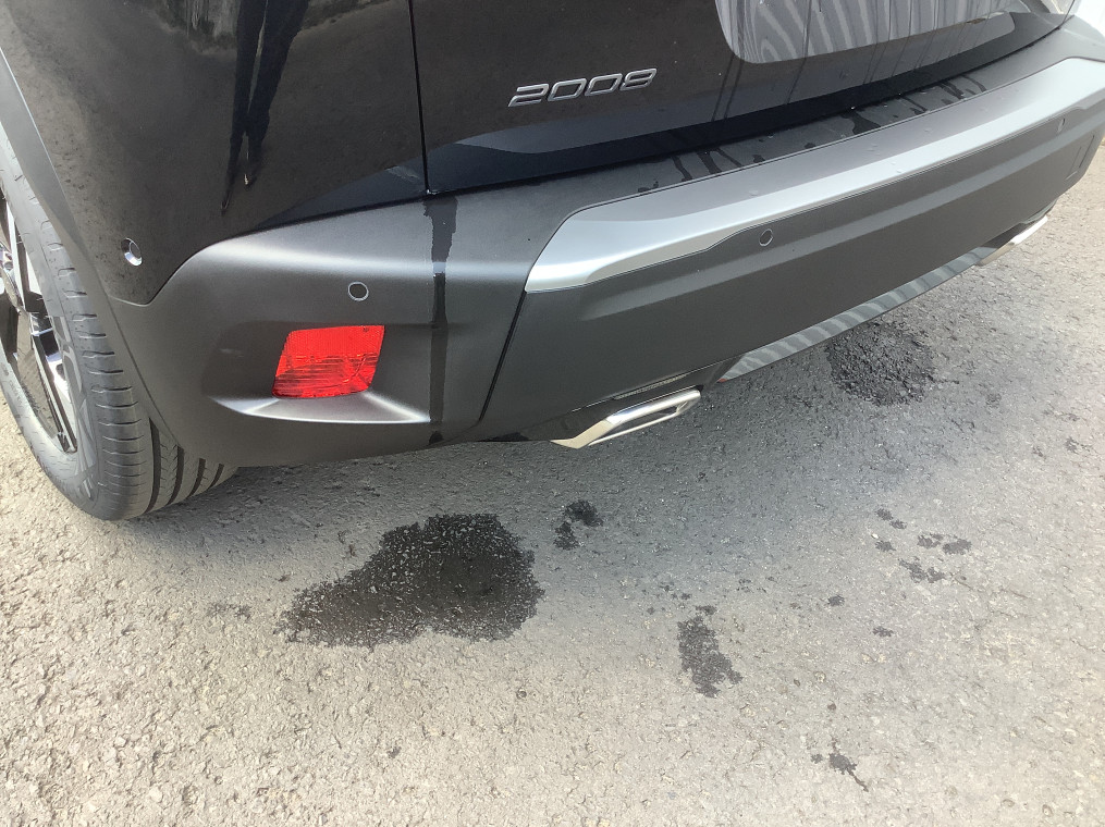 PEUGEOT 2008 Hybrid 145 e-DCS6 Allure