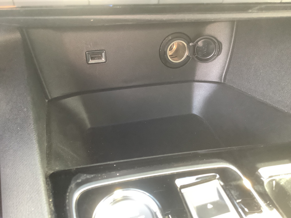 PEUGEOT 3008 Hybrid 145 e-DCS6 Allure Pack