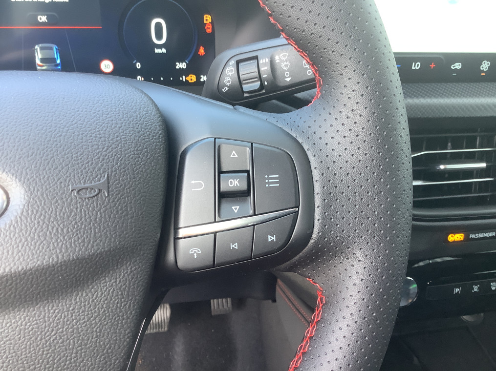 FORD KUGA 2.5 Duratec 180 ch FHEV Powershift ST-Line - 5P