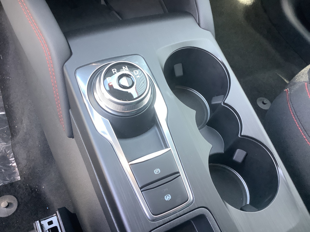FORD KUGA 2.5 Duratec 180 ch FHEV Powershift ST-Line - 5P