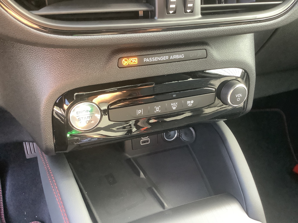 FORD KUGA 2.5 Duratec 180 ch FHEV Powershift ST-Line - 5P