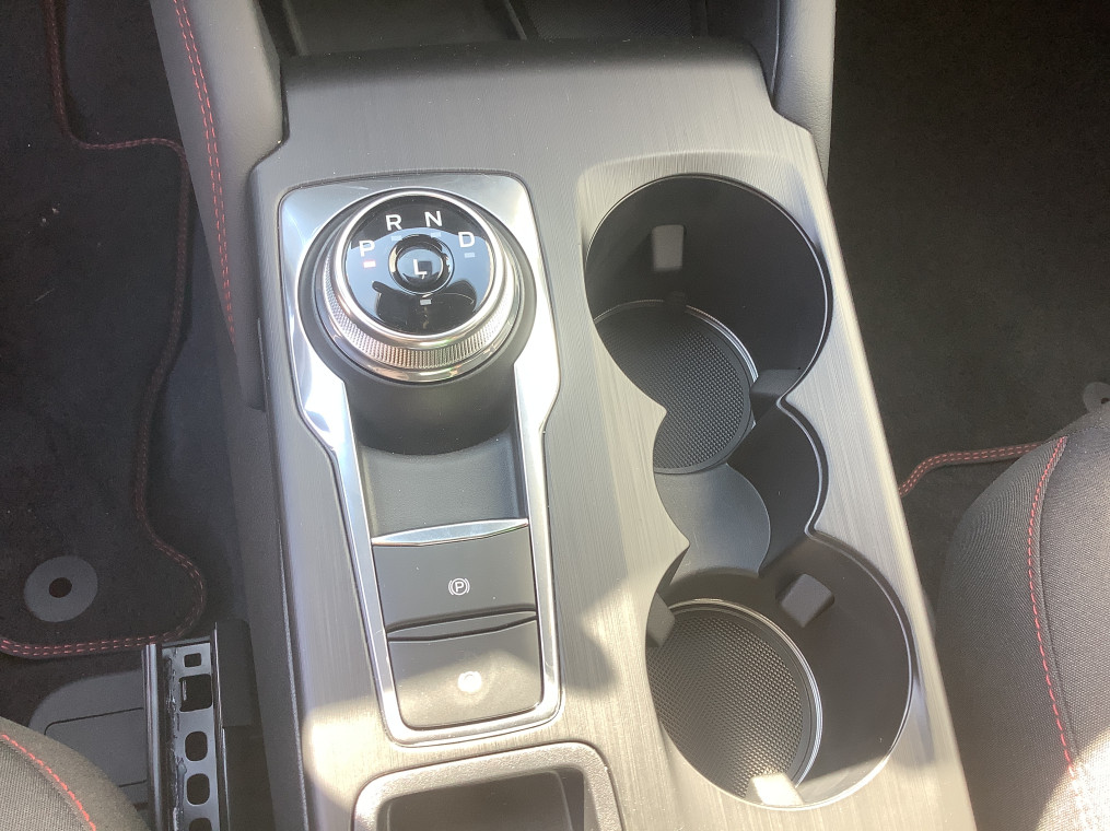 FORD KUGA 2.5 Duratec 180 ch FHEV Powershift ST-Line - 5P