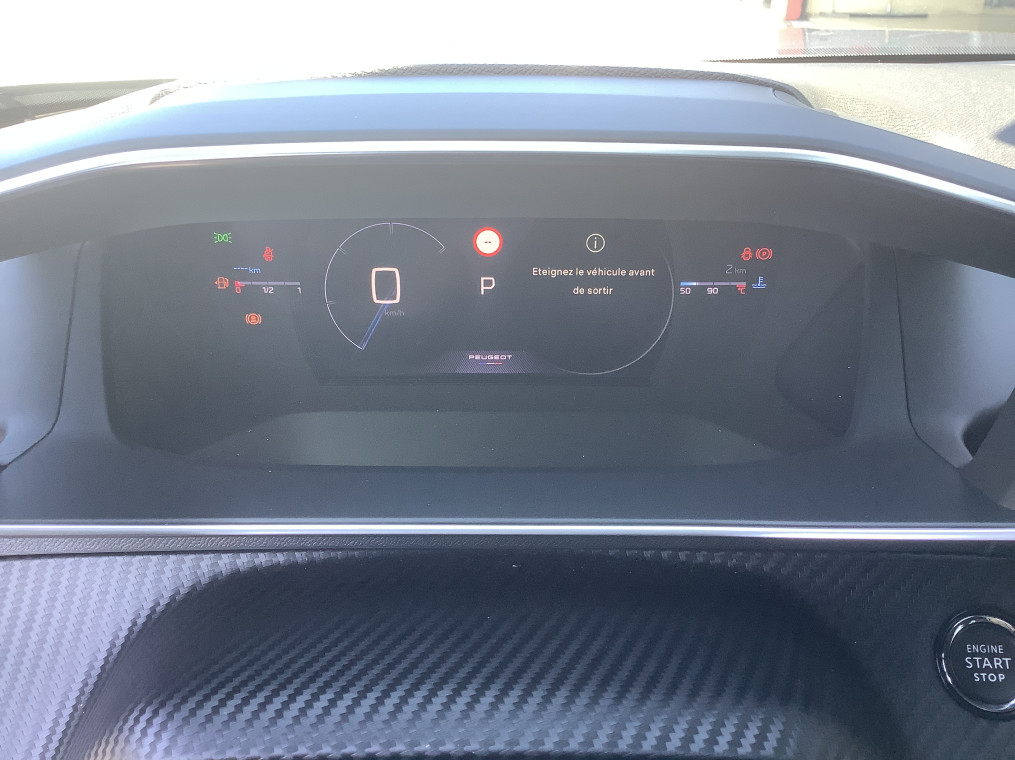 PEUGEOT 2008 Hybrid 145 e-DCS6 GT