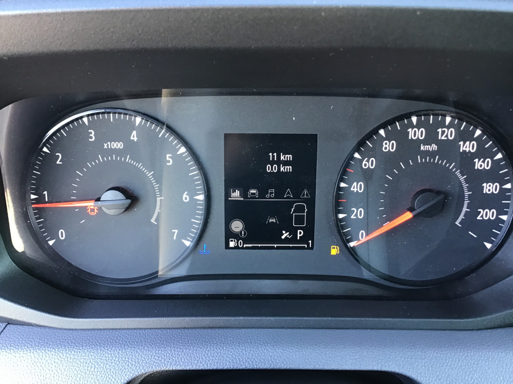 RENAULT MASTER VAN FGN TRAC 3T5 L2H2 BLUE DCI 150 EXTRA BVA9 - 4P