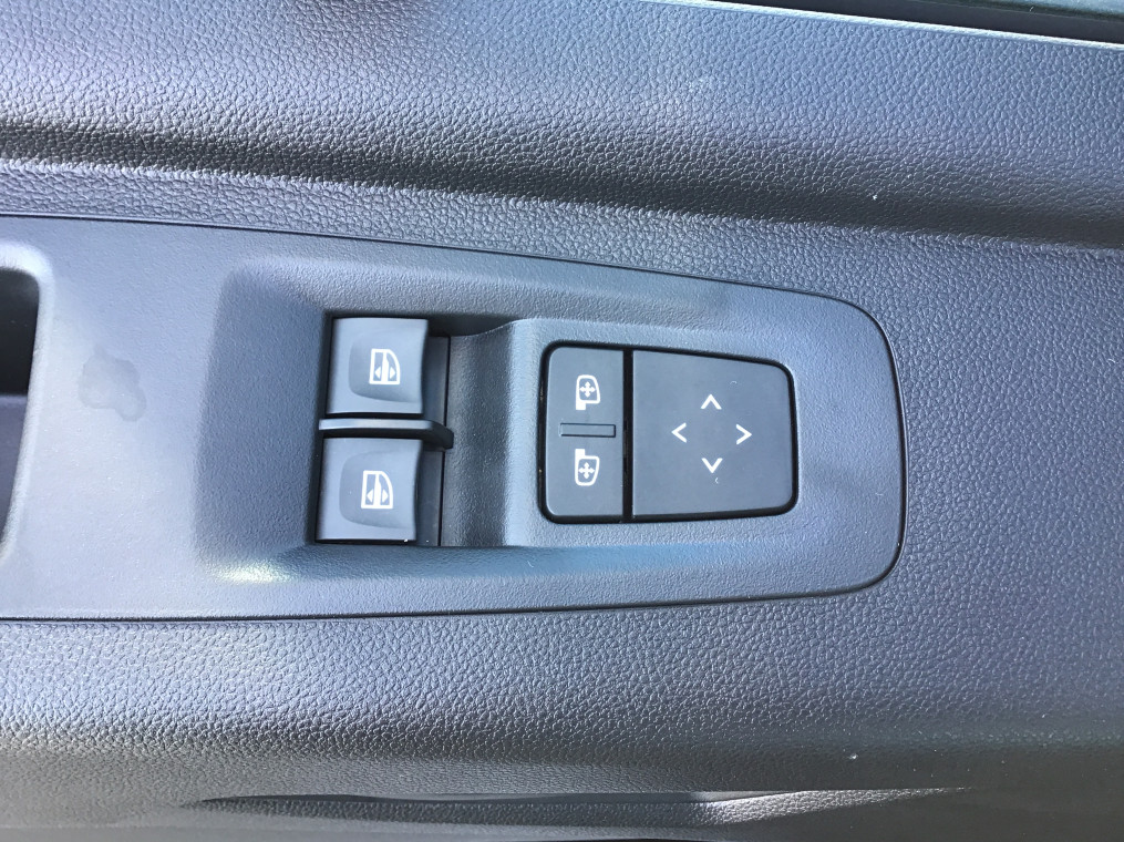 RENAULT MASTER VAN FGN TRAC 3T5 L2H2 BLUE DCI 150 EXTRA BVA9 - 4P