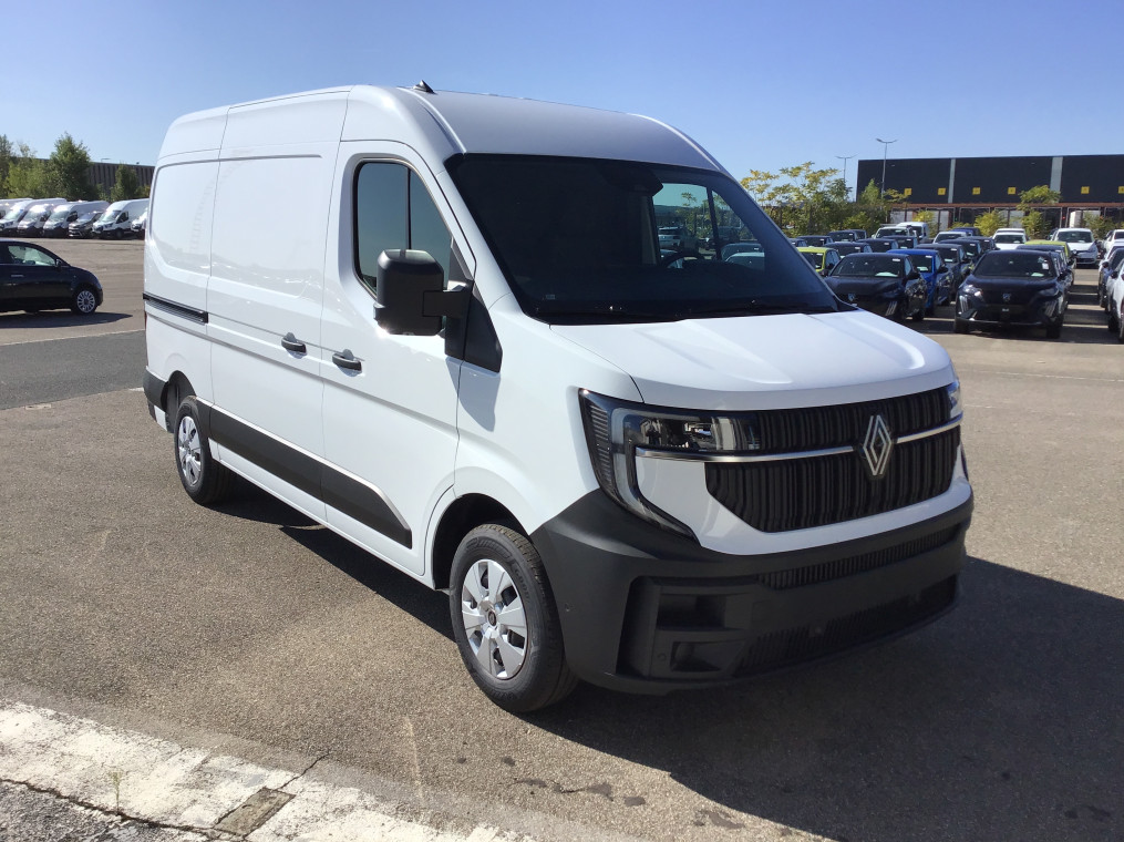 RENAULT MASTER VAN FGN TRAC 3T5 L2H2 BLUE DCI 150 EXTRA BVA9 - 4P
