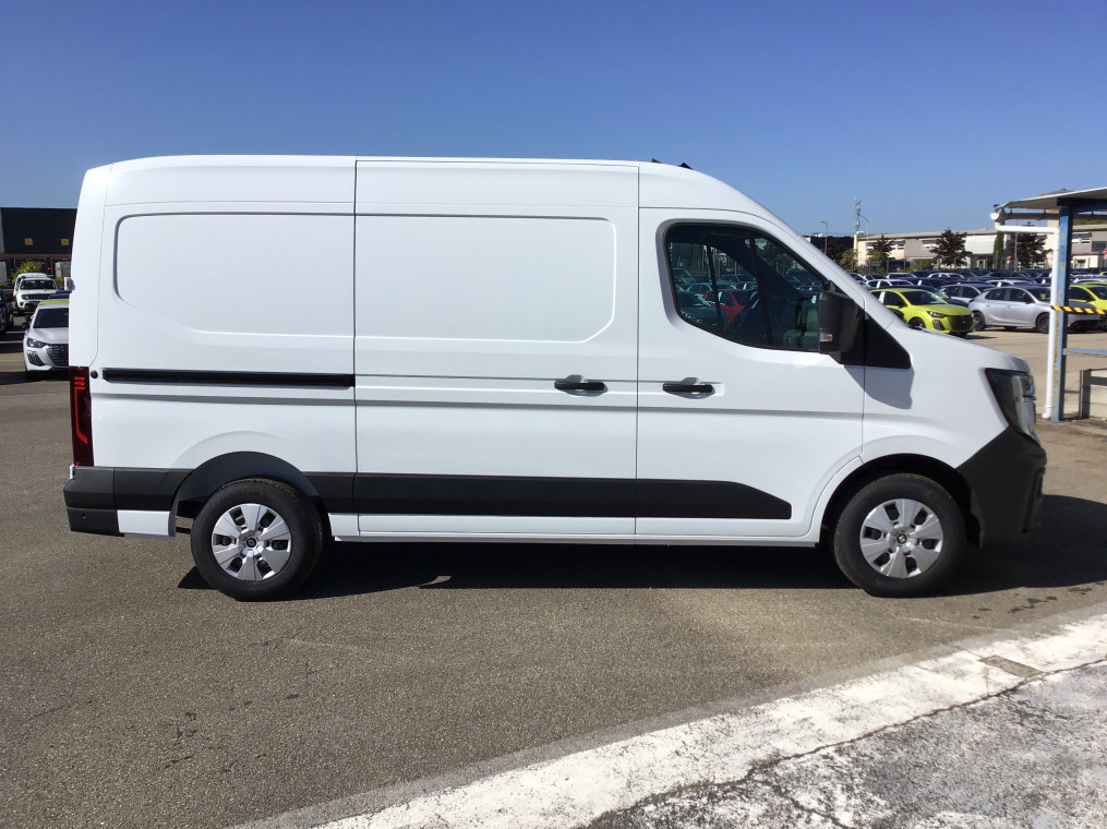 RENAULT MASTER VAN FGN TRAC 3T5 L2H2 BLUE DCI 150 EXTRA BVA9 - 4P