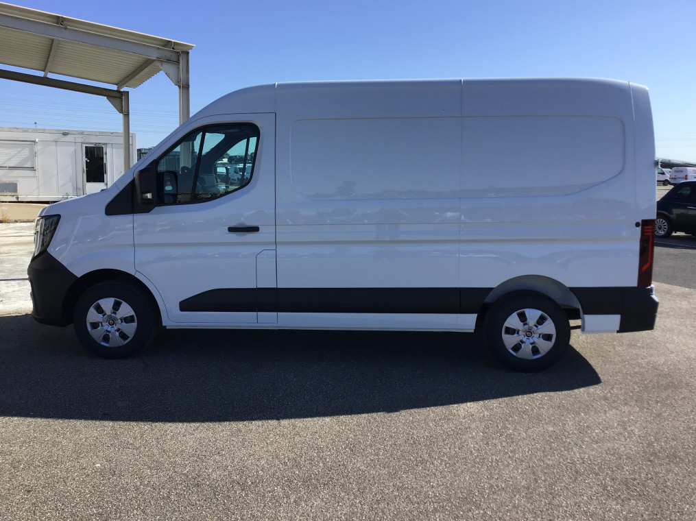 RENAULT MASTER VAN FGN TRAC 3T5 L2H2 BLUE DCI 150 EXTRA BVA9 - 4P