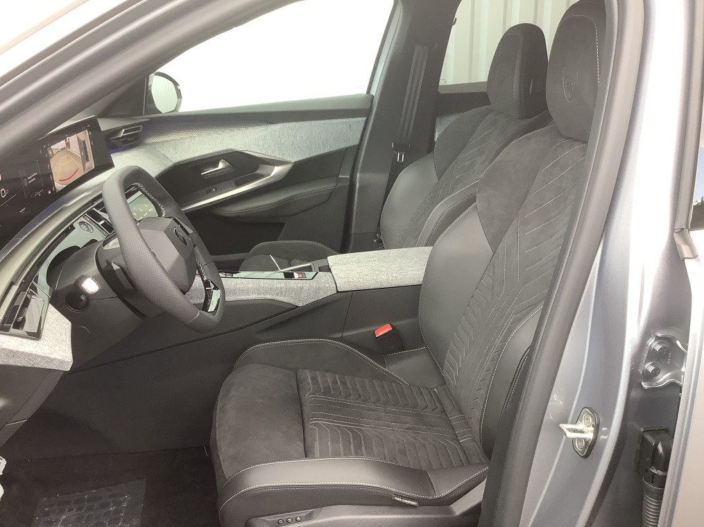 PEUGEOT 3008 Hybrid 145 e-DCS6 GT