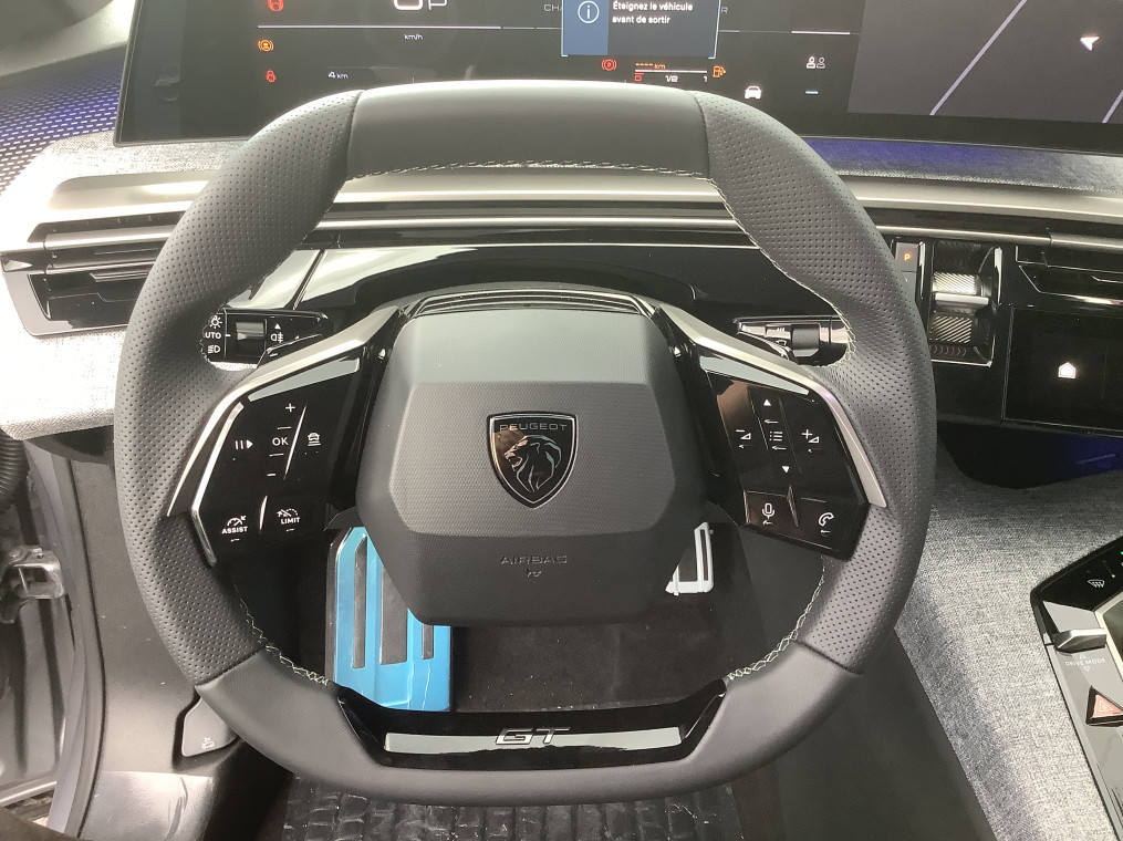 PEUGEOT 3008 Hybrid 145 e-DCS6 GT