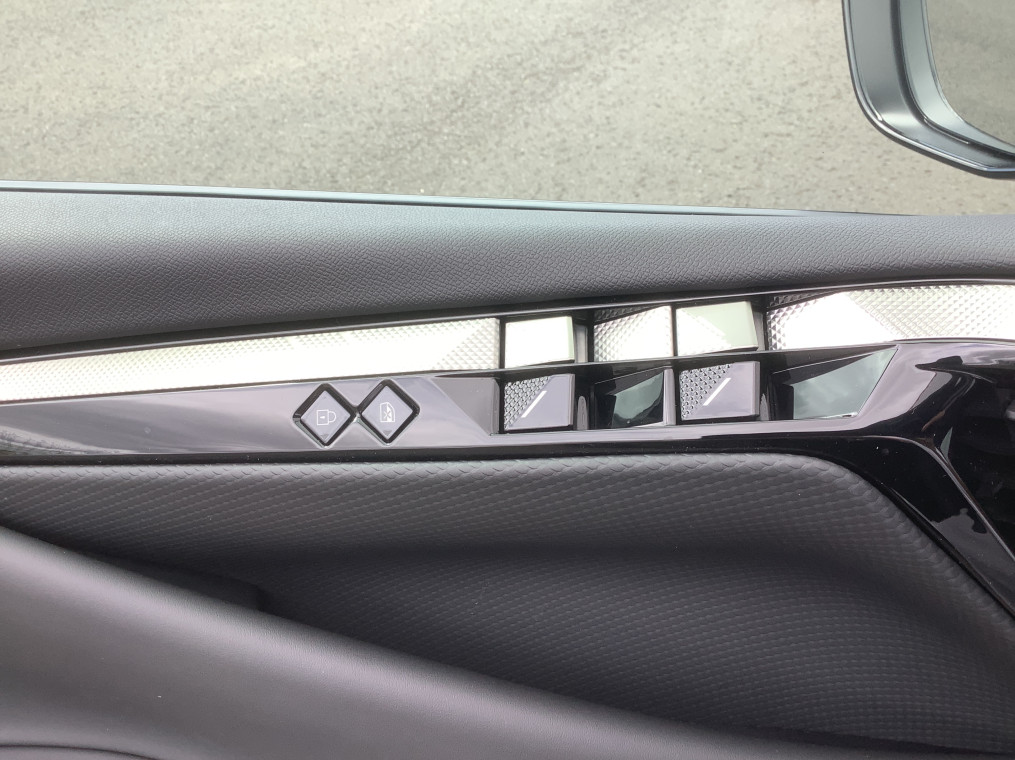 DS DS4 Hybride 145 e-DCT6 Pallas - 5P