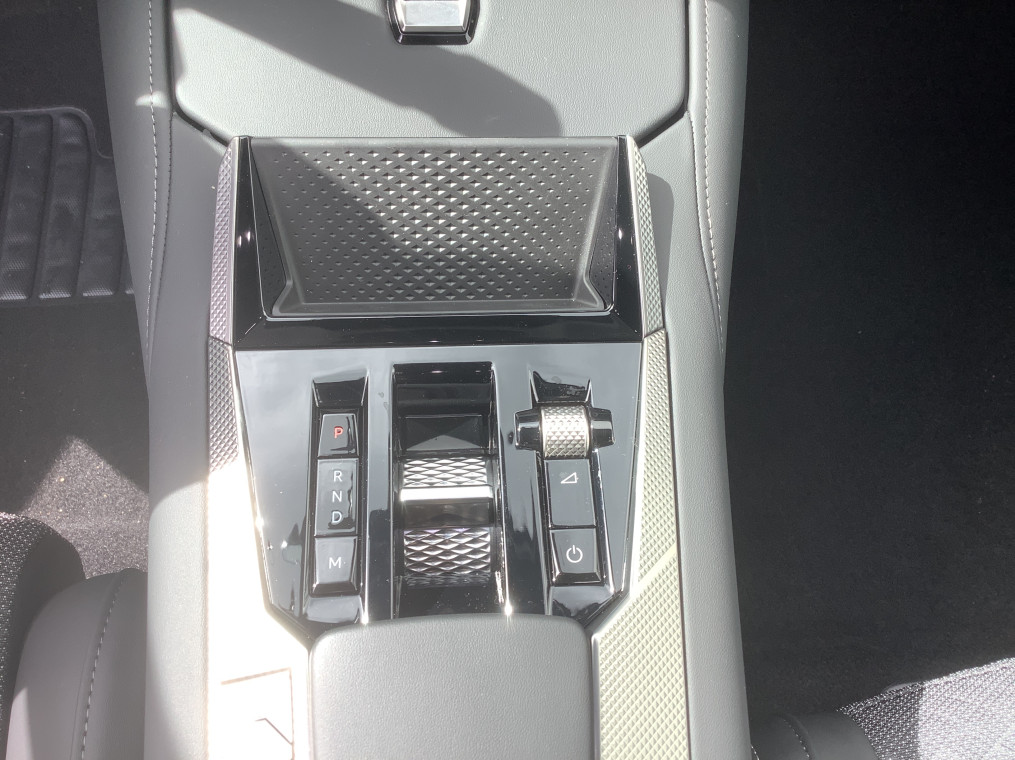 DS DS4 Hybride 145 e-DCT6 Pallas - 5P