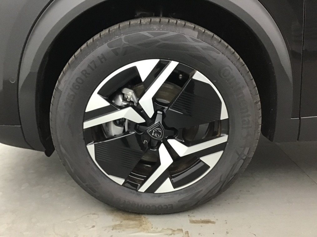 PEUGEOT 2008 Hybrid 145 e-DCS6 Allure