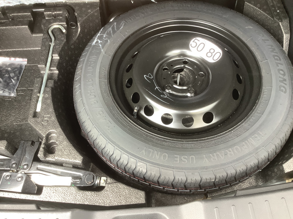 NISSAN JUKE HYBRID 143 N-Connecta