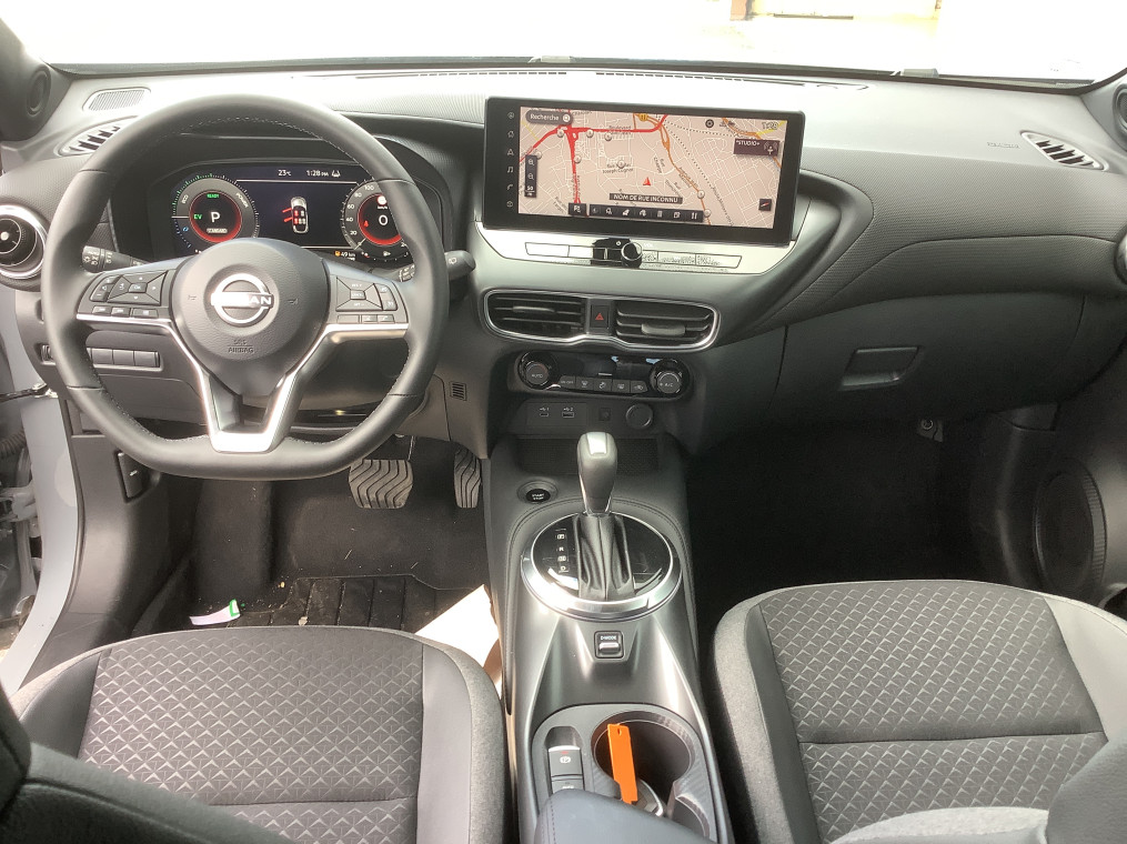 NISSAN JUKE HYBRID 143 N-Connecta
