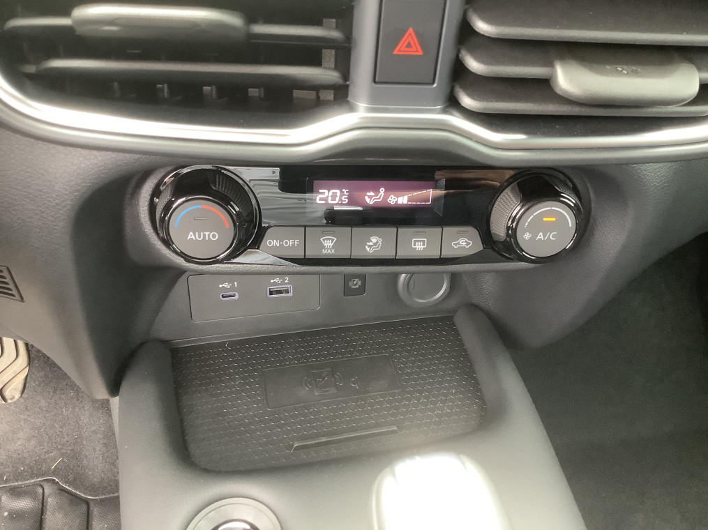 NISSAN JUKE HYBRID 143 N-Connecta
