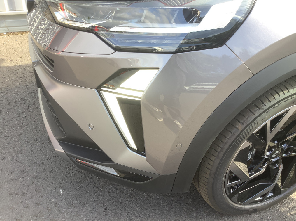 RENAULT SYMBIOZ E-Tech full hybrid 145 Esprit Alpine