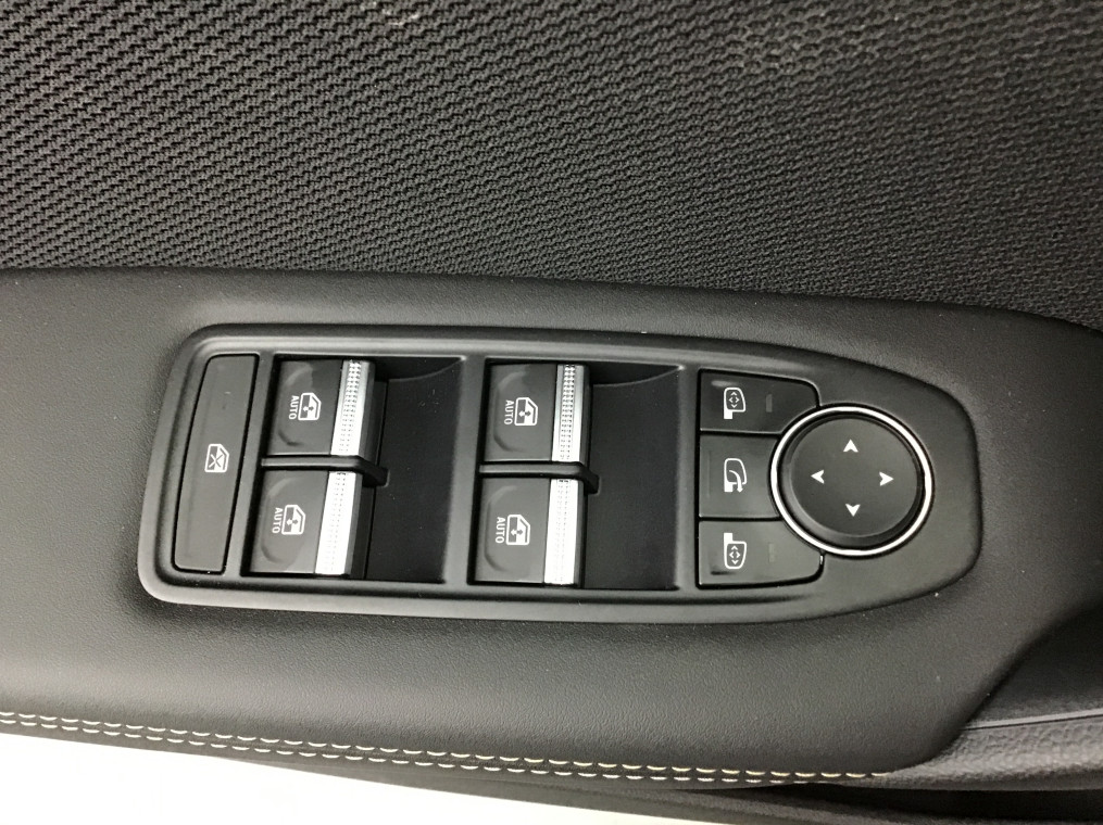 RENAULT SYMBIOZ E-Tech full hybrid 145 Iconic