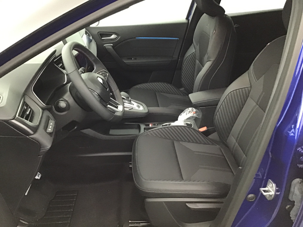 RENAULT CAPTUR E-Tech full hybrid 145 ch esprit Alpine