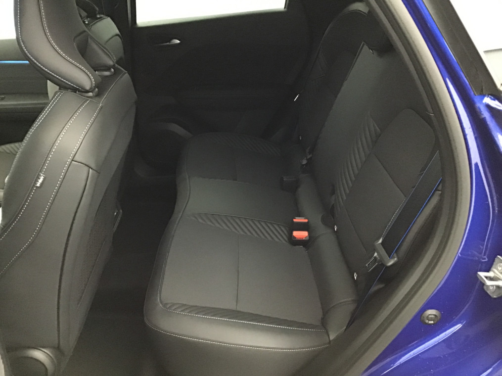 RENAULT CAPTUR E-Tech full hybrid 145 ch esprit Alpine