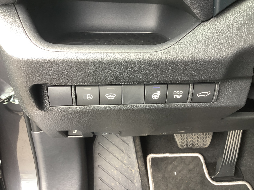 TOYOTA RAV4 HYBRIDE MY23 218 ch 2WD Dynamic
