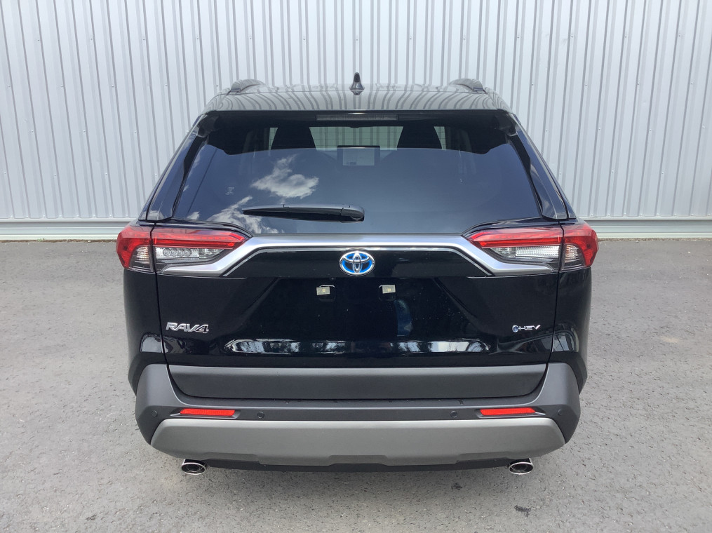 TOYOTA RAV4 HYBRIDE MY23 218 ch 2WD Dynamic