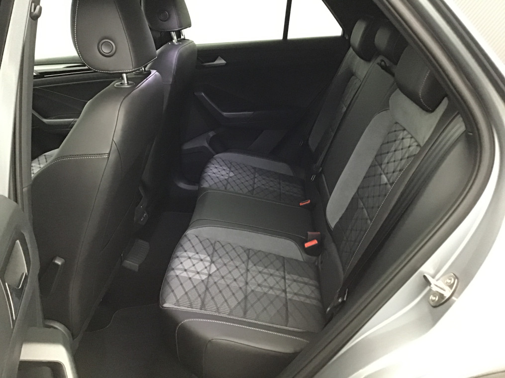 VOLKSWAGEN T-ROC 2.0 TDI 150 Start/Stop DSG7 R-Line