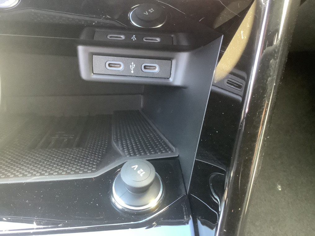 VOLKSWAGEN T-ROC 2.0 TDI 150 Start/Stop DSG7 R-Line