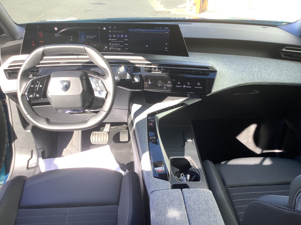 PEUGEOT 3008 Hybrid 145 e-DCS6 Allure