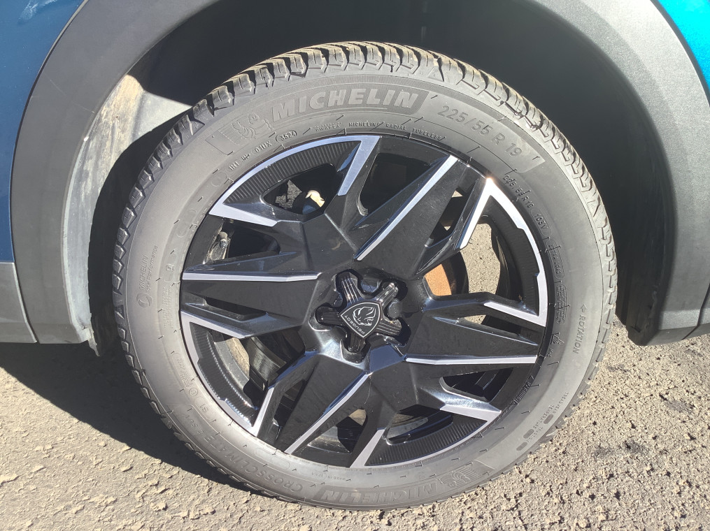 PEUGEOT 3008 Hybrid 145 e-DCS6 Allure