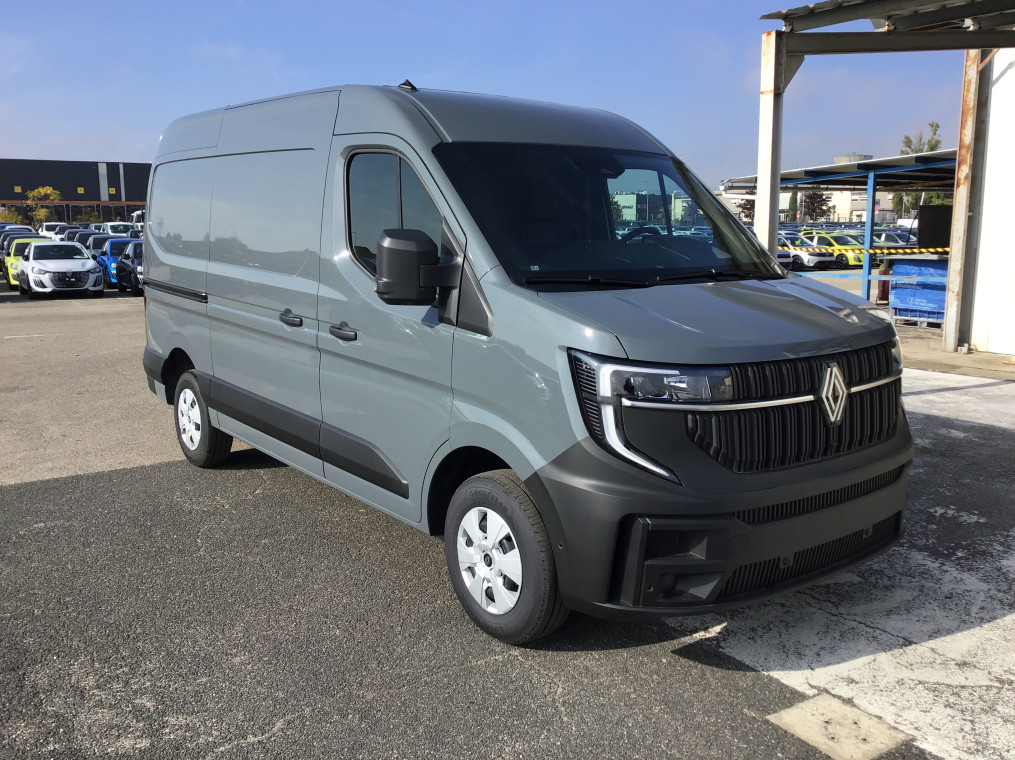 RENAULT MASTER VAN FGN TRAC 3T5 L2H2 BLUE DCI 150 EXTRA