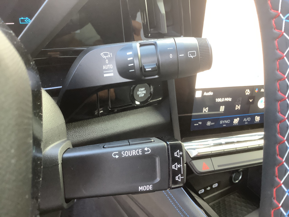 RENAULT AUSTRAL full hybrid E-Tech 200 ch Esprit Alpine