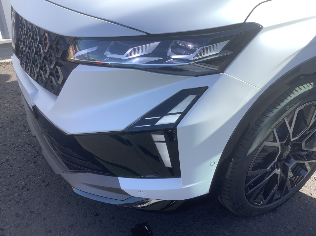 RENAULT AUSTRAL full hybrid E-Tech 200 ch Esprit Alpine