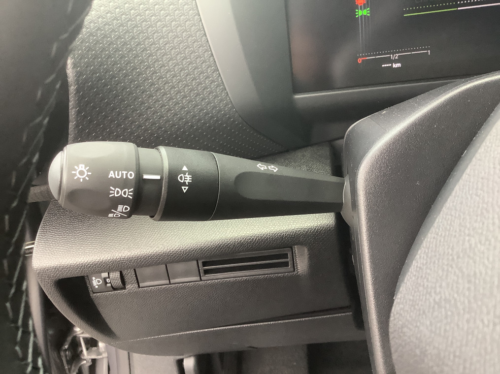 CITROEN C4 Hybride 145 e-DCS6 Max