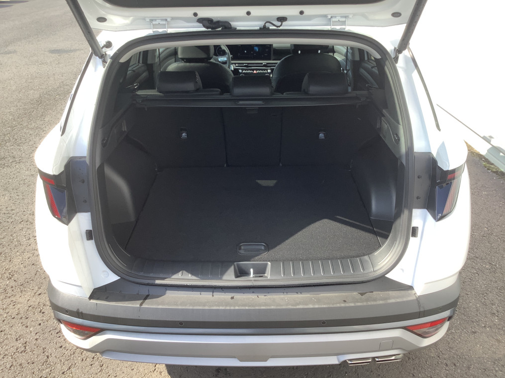 HYUNDAI TUCSON 1.6 T-GDI 215 Hybrid BVA6 Executive
