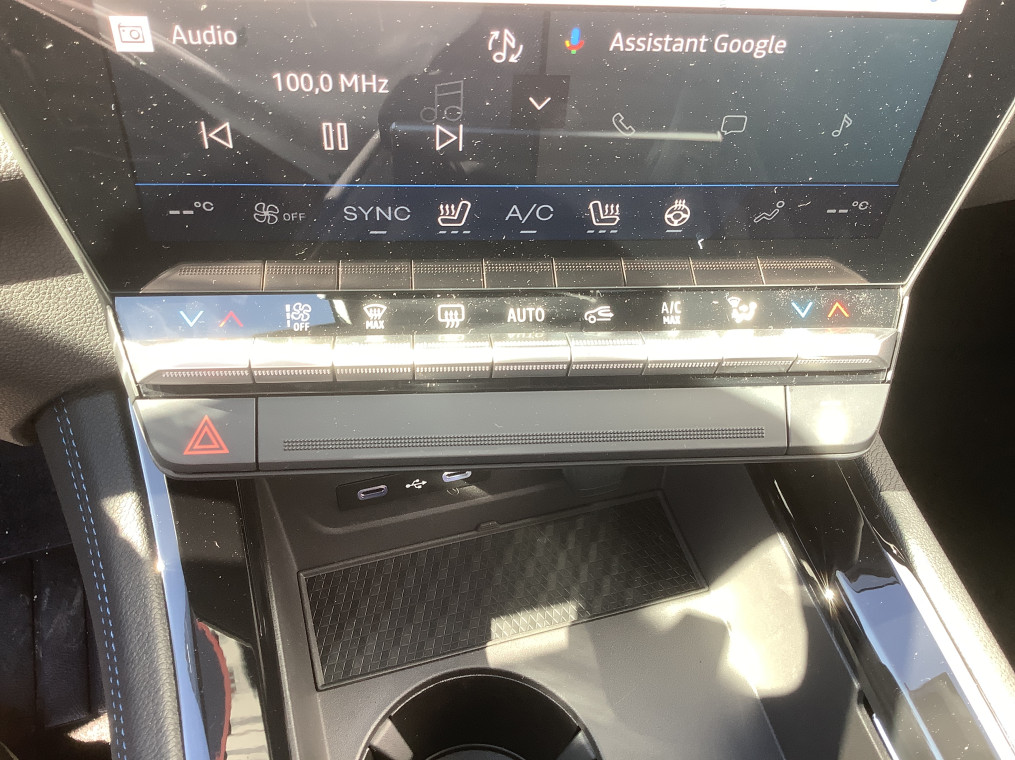 RENAULT AUSTRAL full hybrid E-Tech 200 ch Esprit Alpine